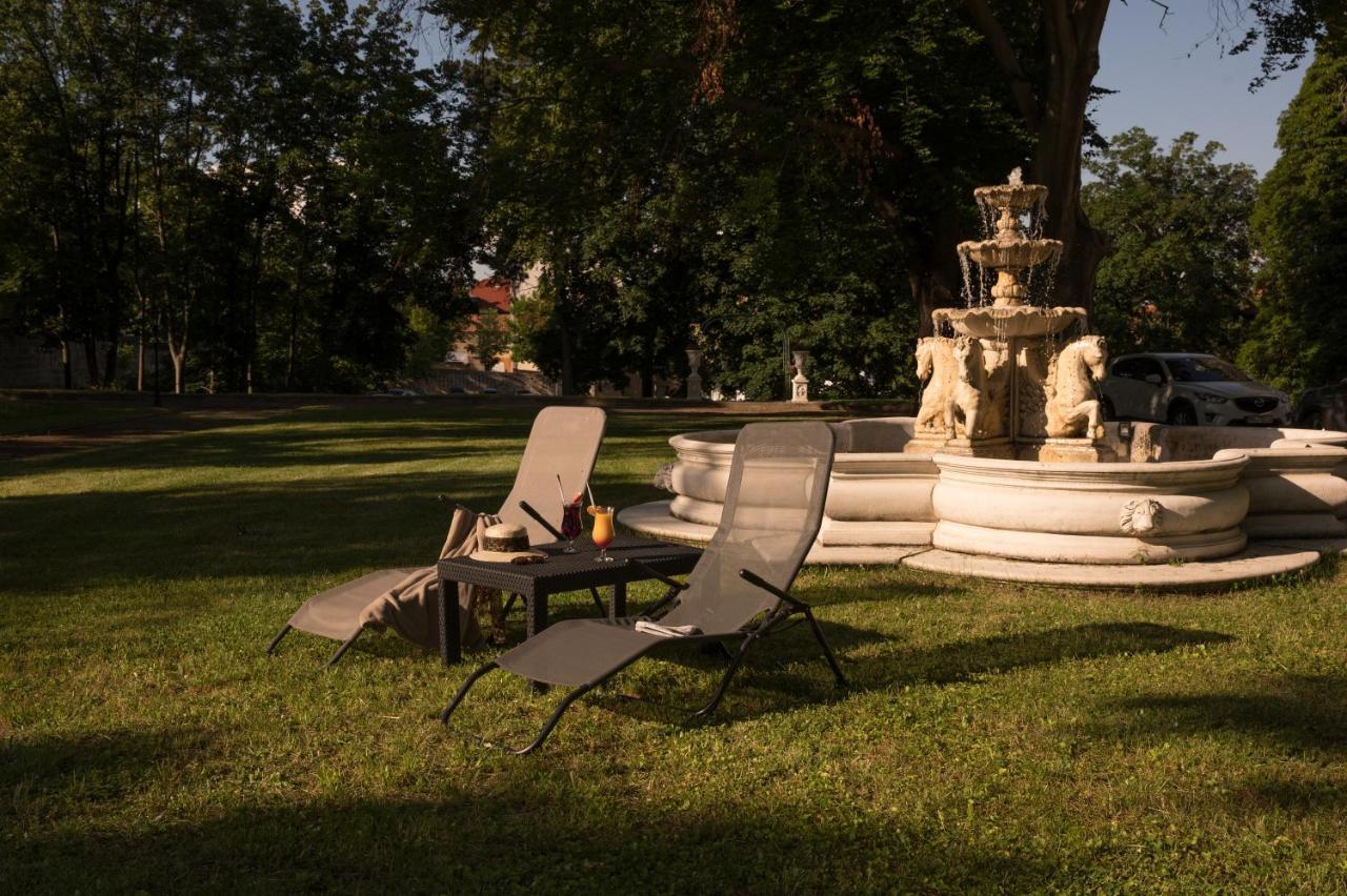 Schlosshotel Zum Markgrafen Quedlinburg Esterno foto